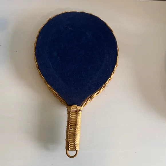 Vintage/Retro Beachy Boho Handheld Wicker Mirror - Picture 4 of 8